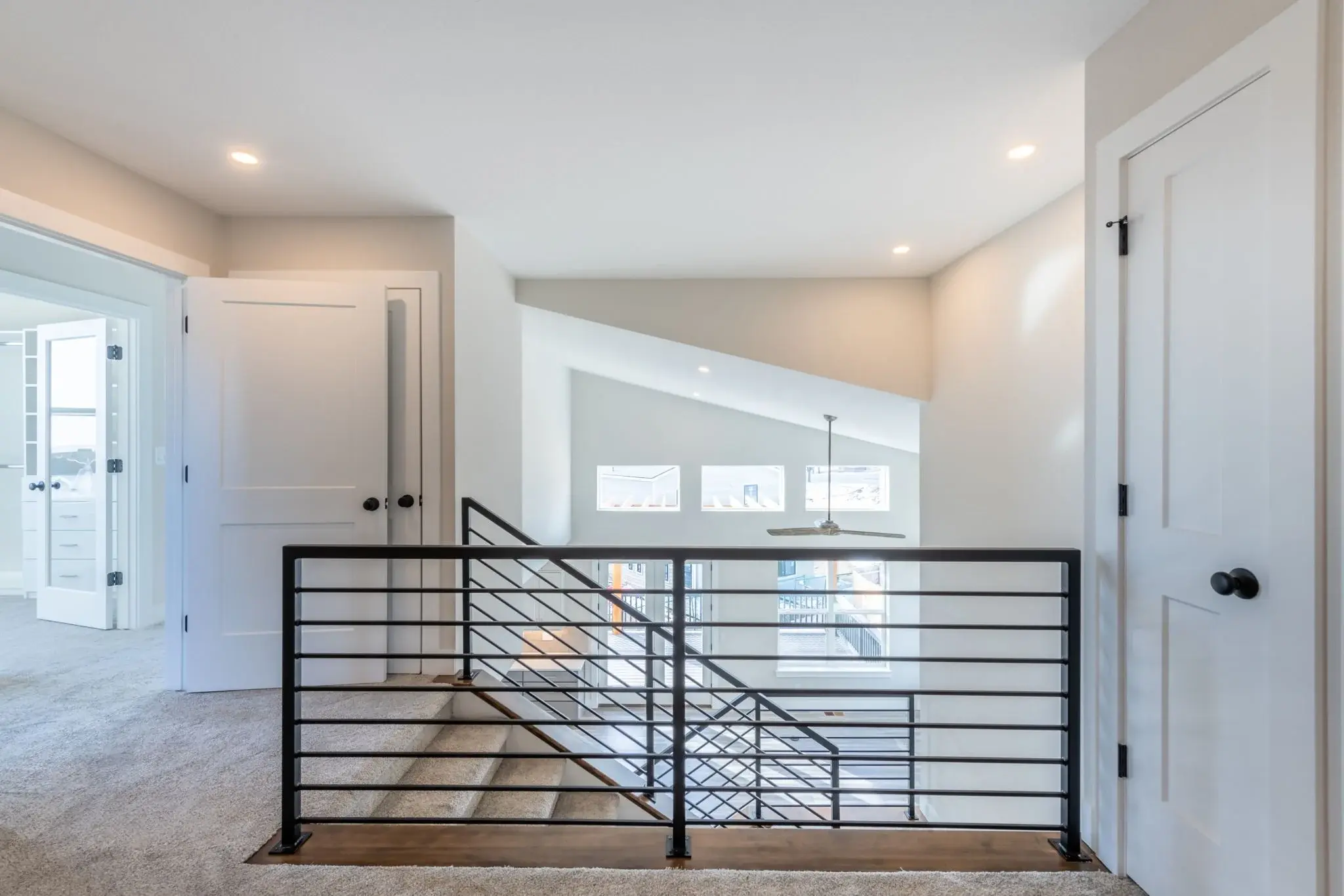 966 Arapahoe - Image 2